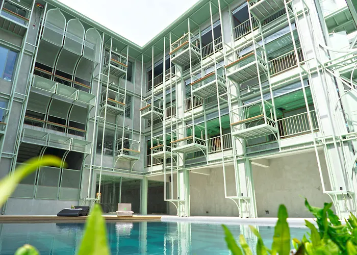 Samsen Street Hotel 4*