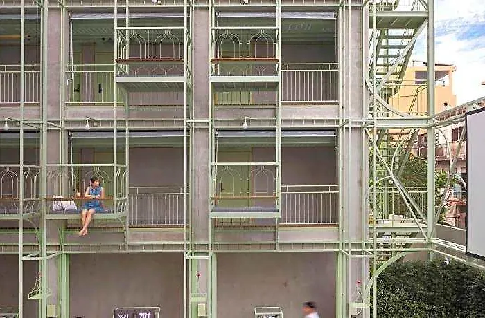 Samsen Street Hotel